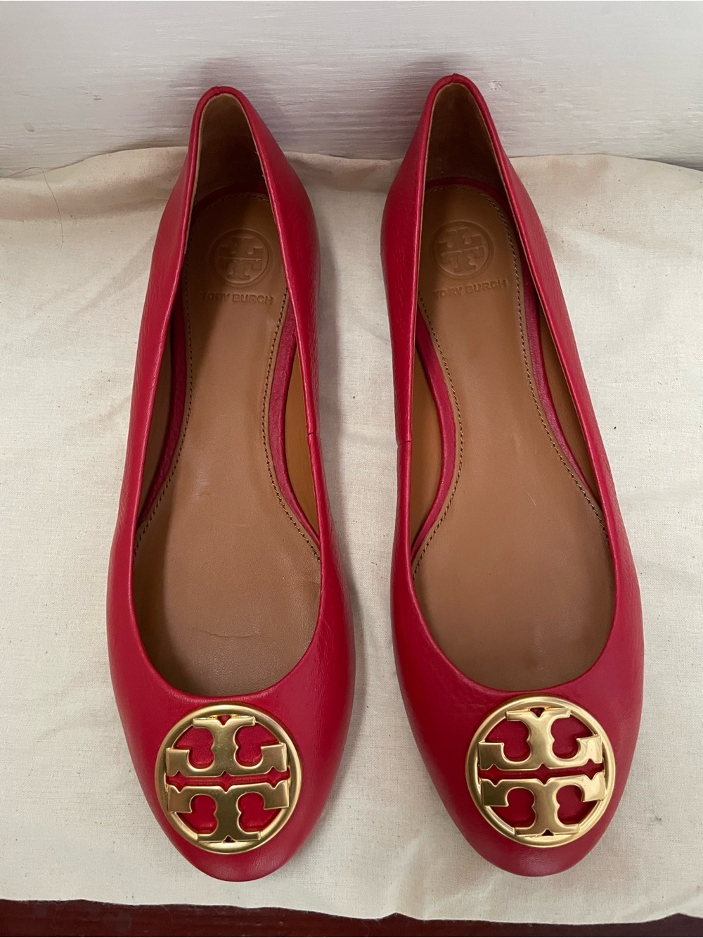 NWOB Tory Burch Red Leather Chelsea Ballet Flats size 7 with Dust Bag